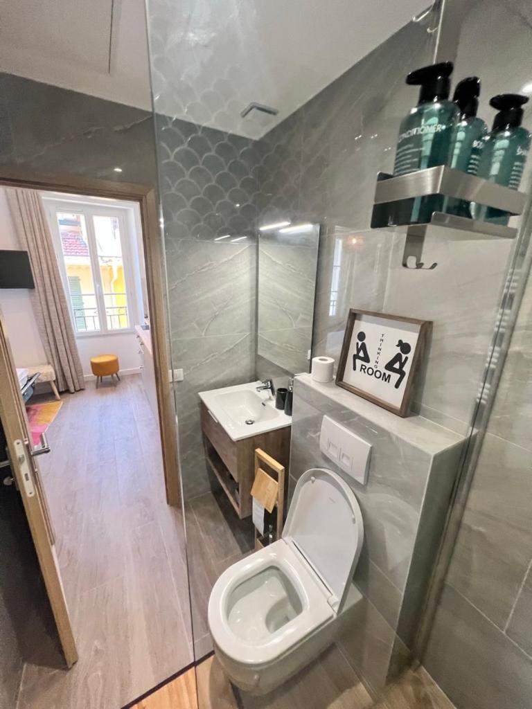 Les Appartements De Nana 6 - Studio Hypercentre, Rue Meynadier, Palais & Plage, Clim, Wifi Cannes Exterior photo